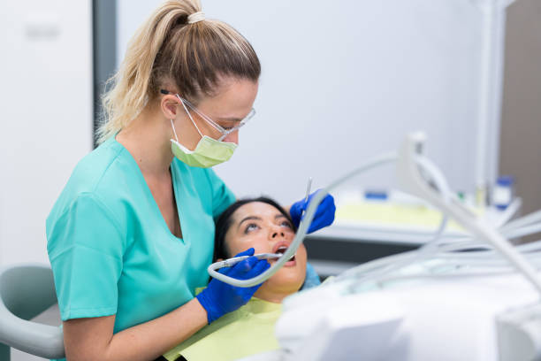 Best Dentist for Tooth Abscess  in Radisson, NY